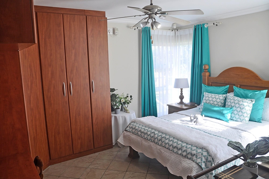 5 Bedroom Property for Sale in Tergniet Western Cape